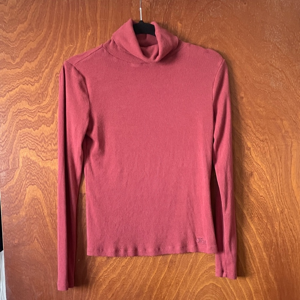 Miss Me turtleneck